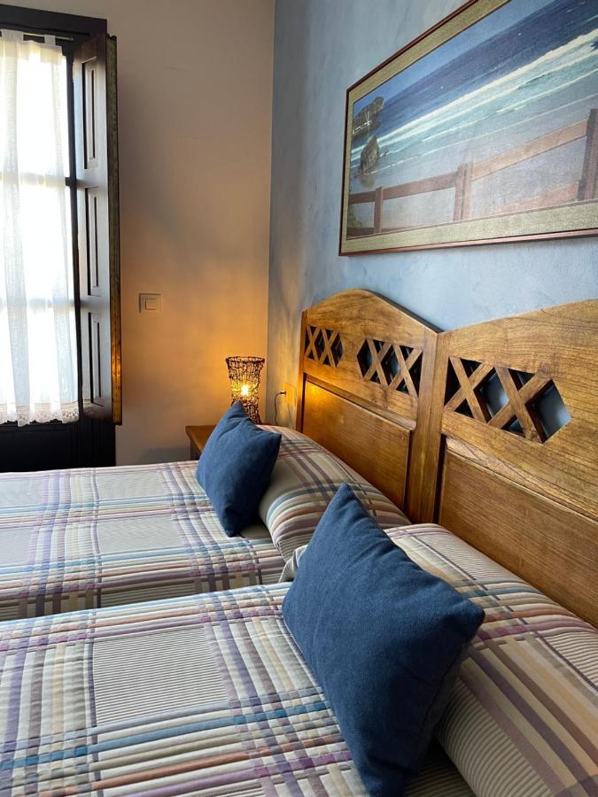 Hotel Rural El Texeu Parres de Llanes Exterior photo