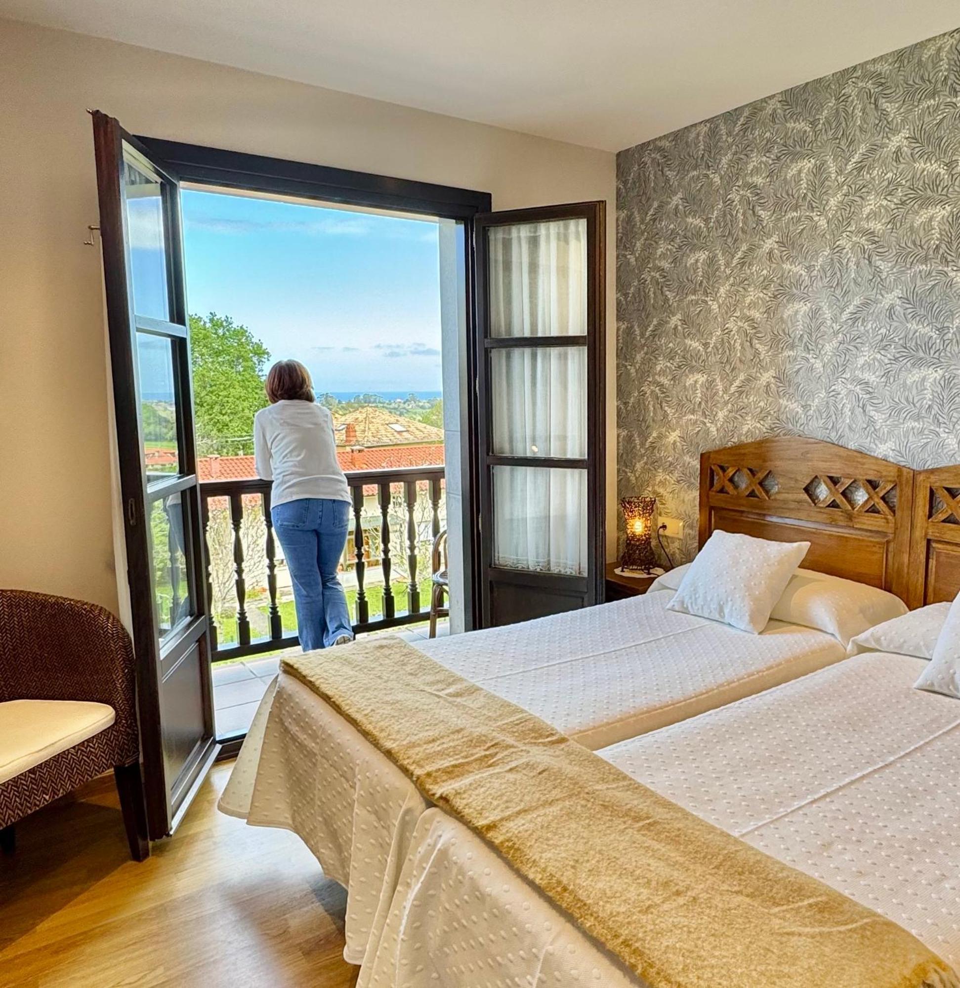 Hotel Rural El Texeu Parres de Llanes Exterior photo
